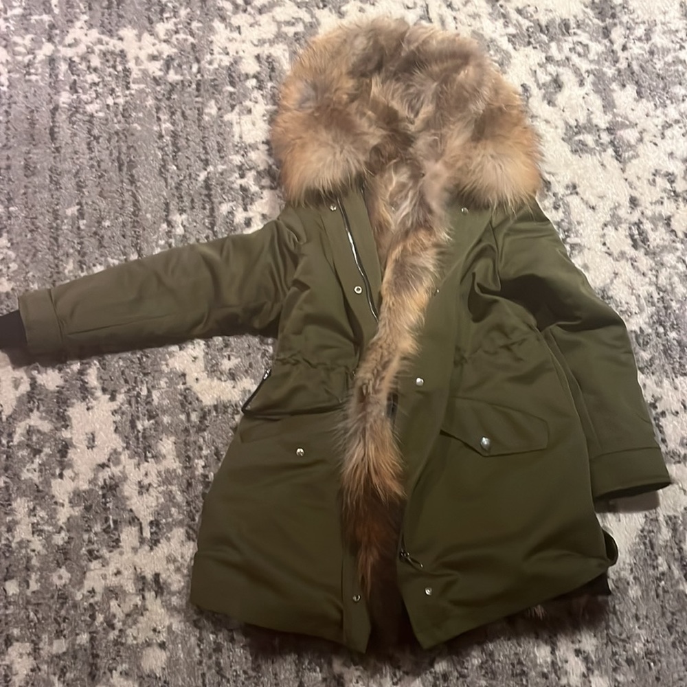 Fur jacket - Picture 3 of 3